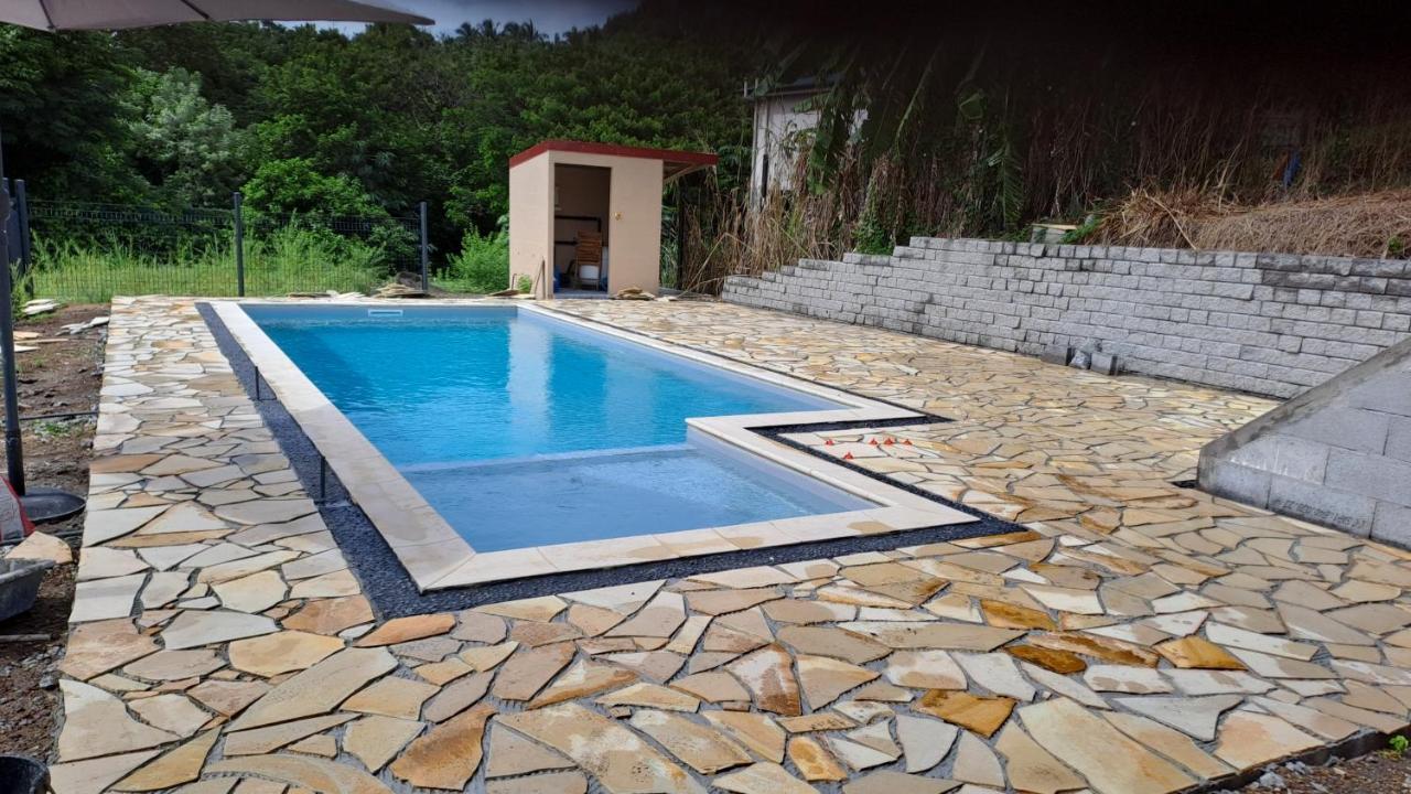 Saint-Pierre La Kay Sicrie Avec Spa מראה חיצוני תמונה